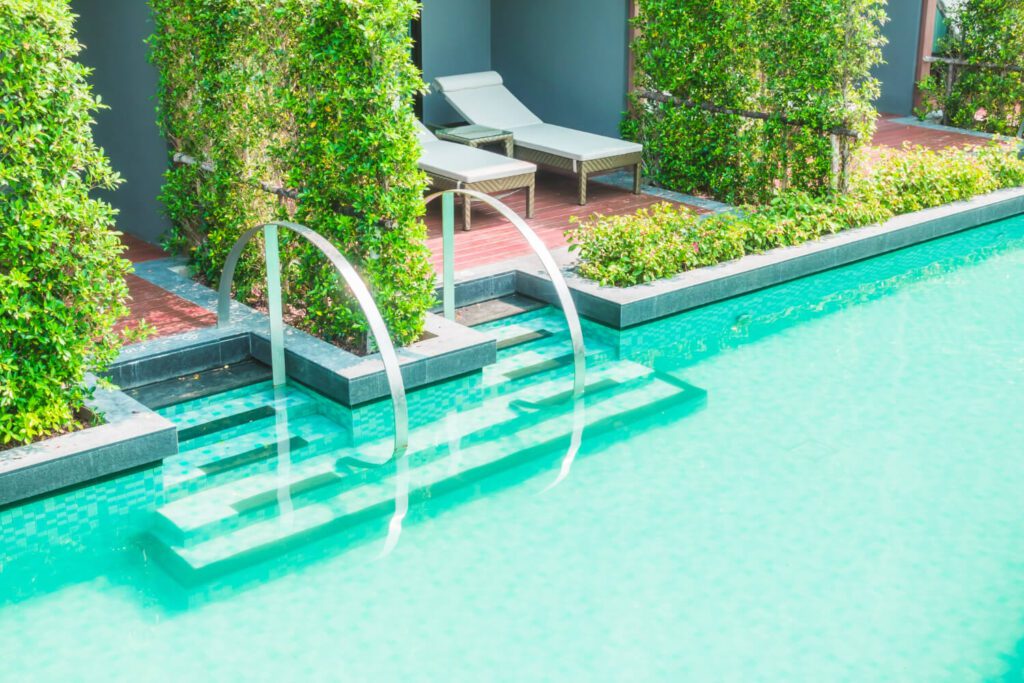 Luxury Pools, Palm Beach Home Pros